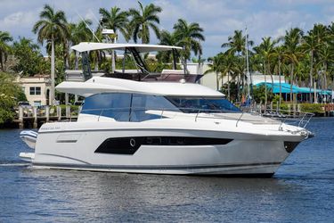 52' Prestige 2019 Yacht For Sale